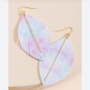 Mya leather leaf teardrop earrings